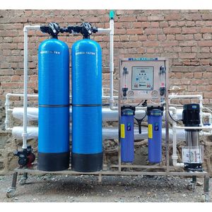 Sistema de Desalinización y Filtración por Ósmosis Inversa AQUASHAKTI de 1000 L/Hora con Tanque a Presión, Motor y 1 Año de Garantía para Uso Industrial y Comercial - Product Image 1