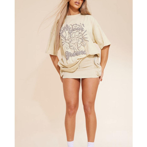 T-shirt slim fit en molleton 100 % coton vintage pour femme, impression numérique personnalisée, respirant, écologique, anti-plis, prix abordable - Product Image 3