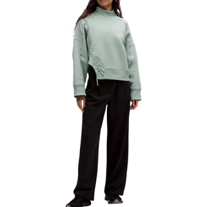 เสื้อฮู้ดผู้หญิงผ้าฟลีซเนื้อนุ่ม น้ำหนักเบา คอซิป แขนยาว ปลายโค้ง  พร้อมโลโก้ด้านหน้า สไตล์ลำลอง ขายส่งจำนวนมาก - Product Image 5