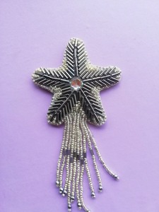 Breloques en strass, perles de rocaille, breloques étoiles personnalisées mignonnes pour usage quotidien, cadeau pour fille, nouveau style tendance pour la création de bijoux perlés - Product Image 6