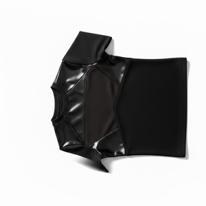 Uniforme de cheerleading personnalisé avec paillettes, couleurs vives, designs accrocheurs pour les compétitions, matière douce au toucher pour plus de confort - Product Image 3