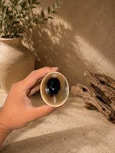 Verres à boire en corne de buffle naturelle, faits à la main – Vaisselle de bar bio - Product Image 3
