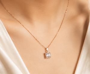 Collier pendentif élégant en argent sterling 925 plaqué or rose avec halo de zircone cubique taille princesse pour femme, tendance et idéal pour les fiançailles - Product Image 6