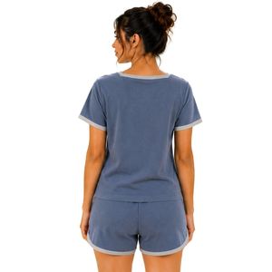 Conjunto de dos piezas de pantalones cortos para mujer en azul piedra y gris, top con cuello cuadrado y botones, estampado de pájaros coloridos, ropa informal de verano de algodón para estar en casa. - Product Image 2