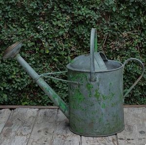 Arrosoir de jardin professionnel en métal, grande capacité, pour plantes, fleurs, herbes et légumes, pour la maison et le jardin - Product Image 5