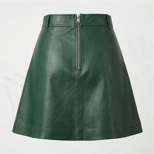 <span class=keywords><strong>Jupe</strong></span> courte en similicuir pour femme, taille haute, coupe trapèze, vert uni brillant, avec poches, à porter toute l'année - Product Image 2