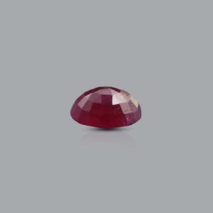 Certified Natural Ruby 3.6 Carat Oval Cut Loose Gemstone for Fine Jewelry - Product Image 3