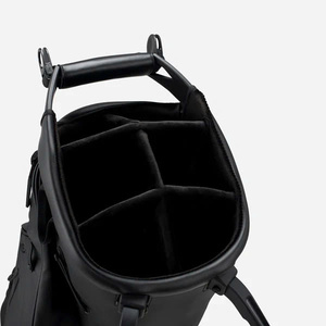 Sac de golf Player IV Pro avec performances professionnelles, construction durable et compartiments de rangement spacieux - Product Image 2