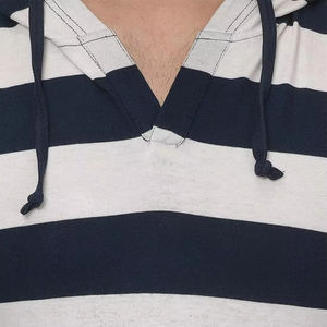 Vente en gros de débardeurs à capuche sans manches pour hommes de haute qualité avec logo personnalisé, en tissu tricoté et broderie - Product Image 2