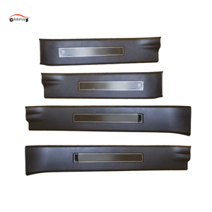 Plaque <span class=keywords><strong>de</strong></span> <span class=keywords><strong>seuil</strong></span> <span class=keywords><strong>de</strong></span> <span class=keywords><strong>porte</strong></span> en gros pour Fortuner 2020-2023, ABS couleur carbone, pédale <span class=keywords><strong>de</strong></span> bienvenue, accessoires extérieurs automobiles - Product Image 5