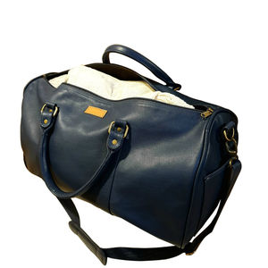 Sac de voyage week-end en cuir italien marron de luxe élégant et de qualité supérieure avec une grande capacité de rangement pour hommes et femmes - Product Image 5