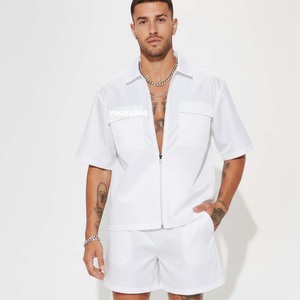 Ensemble chemise et short décontracté d'été pour homme 100 % polyester respirant, imprimé sur mesure avec logo frontal, grande taille, longueur genou, couleur unie - Product Image 5