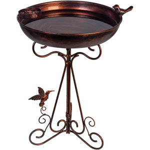 Bain d'oiseaux en métal avec finition cuivre antique, piédestal décoratif vintage à motifs roulés, autoportant, pour décoration de jardin extérieur - Product Image 1