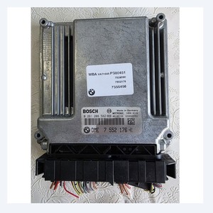 Module de commande moteur ECU Bosch DME d'occasion, compatible avec BMW, pièces détachées auto. - Product Image 4