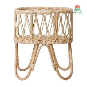 Cuna de ratán natural para muñecas – Diseño rústico y artesanal - Product Image 1