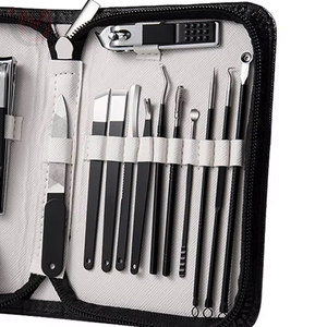 Kit de manucure en acier inoxydable 7 en 1, ensemble d'outils portables avec coupe-ongles, ciseaux et pinces dans un sac noir - Product Image 2