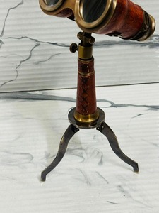 Binoculares Vintage de Latón con Soporte: Telescopio Náutico Marítimo - Product Image 4