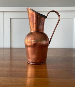 Carafe à eau en cuivre finition foncée, carafe à eau en cuivre couleur chocolat, carafe à eau en cuivre finition solide, prix d'usine en gros - Product Image 1