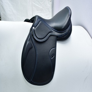 Selle de dressage anglaise en cuir noir avec arceau en bois, taille personnalisée, pour l'équitation, fabriquée par Equine Riding House Kanpur - Product Image 5