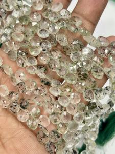 Cuentas facetadas de cuarzo rutilado verde natural AAA en forma de corazón, tamaño 6-7 mm aprox. Cadena de 8 Pulgadas - Product Image 3