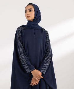 Nouvelle Arrivée - Robe Ample Unie en Polyester pour Musulmanes - Abaya pour Mariage Islamique - Idéale pour Toutes les Saisons (Été, Automne, Printemps) - Product Image 5