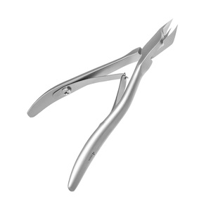 SMART-31 Staleks Pince à ongles incarnés 3 mm, pointe affûtée, joint de soudure, manche courbé, coupe-ongles pour nail art - Product Image 2