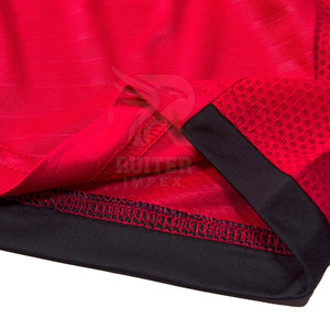 Tenue de football sportive, tissu léger, design confortable, parfaite pour le jeu en extérieur et les entraînements quotidiens - Product Image 5