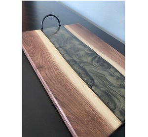 Bandeja de servicio de madera de diseño de lujo Bandeja de servicio de madera y epoxi de resina personalizada Bandeja de servicio decorativa con asas - Product Image 1