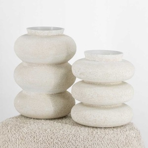 Jarrón de Metal Plateado Texturizado Hecho a Mano, Forma Apilada Única, Recipiente Floral, Jarrón Decorativo de Hierro Vintage para Mesa, Venta al Por Mayor - Product Image 6