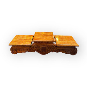 El soporte para quemador de incienso tiene 3 niveles, con secciones en espiral y está hecho de madera natural de Huong. - Product Image 2