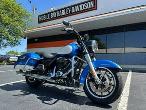 Nouveauté 2020 Harley-Davidson FLHP Nouvelle Moto de Tourisme - Product Image 3