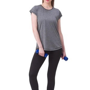 Camiseta de entrenamiento larga para mujer, corte holgado, ropa deportiva para gimnasio, entrenamiento deportivo, correr y uso diario - Product Image 1