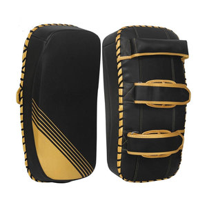 Pad de frappe incurvé haut de gamme en cuir PU pour le Muay Thai et l'entraînement MMA, avec logo personnalisé, vente en gros - Product Image 3