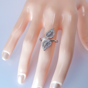 Anillo de Plata 925 con Moissanita en Forma de Hoja, Anillo de Compromiso con Diamantes de Fantasía para Mujer, Venta al Por Mayor de Fábrica - Product Image 3