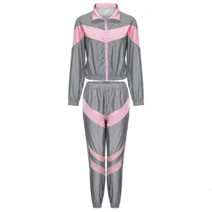 Ensemble de survêtement coupe-vent respirant imprimé et uni pour femme, grande taille, à capuche, 2 pièces, avec logo personnalisé, vente en gros, durable, automne, 100% coton - Product Image 5