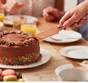 Couteau à gâteau rose doré élégant pour la découpe de gâteaux, idéal pour la pâtisserie quotidienne, le service de desserts, l'usage domestique, les cadeaux et les fêtes - Product Image 5