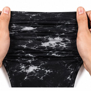Pantalones de compresión de alto rendimiento que brindan soporte muscular premium, transpirabilidad y flexibilidad para atletas. - Product Image 5