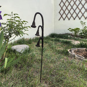Piquets décoratifs en métal pour jardin, fleurs en fonte pour aménagement de parterres, piquets pour plantes pour pelouse, cour, allée et jardin fleuri - Product Image 6