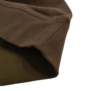 Sweat-shirt à capuche marron pour femme, pull à manches régulières, style décontracté streetwear, personnalisable OEM - Product Image 4