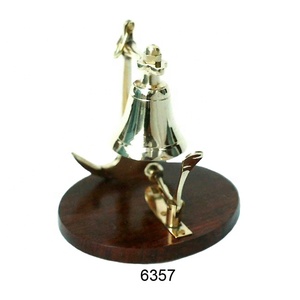 Cloche de Table de roue de bateau en laiton nautique à manger avec cloche décorative de bureau d'hôtel à la maison polonaise brillante pour la vente en gros - Product Image 5