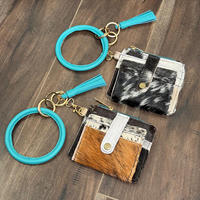 Nouveau design de porte-cartes en cuir de vachette véritable avec logo personnalisé porte-monnaie mince de luxe pour femmes portefeuille avec bracelet rond porte-clés