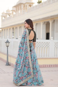 Lehenga choli ชุดแต่งงานอินเดียและปากีสถานพิมพ์ลายดิจิตอลอย่างหรูหราสำหรับงานแต่งงานและปาร์ตี้ - Product Image 5