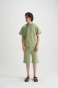 Shorts Bermuda Homme Vert Uni Taille Mi-Haute Élastique Décontracté en Coton Tricoté Imperméable Séchage Rapide Écologique Respirant - Product Image 3