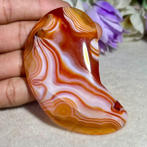 Outil de massage Gua Sha en agate rayée polie, Pierre d'agate naturelle de Madagascar, Planche de massage facial pour femmes et hommes, Lisse - Product Image 4