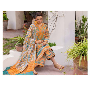 Ssumaira Presenta Charizma Print, Colección de Verano de 3 Piezas, Vestidos de Marca Pakistaní e India al por Mayor - Product Image 3