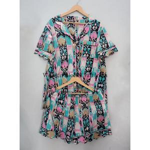 Conjunto de Pijama para Mujer Hecho a Mano, 100% Algodón Ecológico, Transpirable, Ropa de Dormir Cómoda, con Botones y Encaje, Estilo Indio Digital - Product Image 2