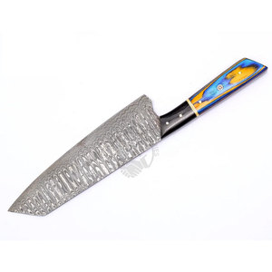 Couteau de chef Santoku japonais de luxe en acier Damas forgé à la main, nouveau design, lame affûtée de 8 pouces, couteau de cuisine Bunka avec manche en bois et cor. - Product Image 5