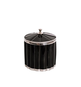 Hielera de Metal Estilo Bohemio con Diseño Floral, a Prueba de Fugas y Duradera, Portátil para Fiestas y Bares, Capacidad de 2L - Product Image 3