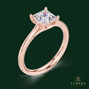 Bagues Solitaires Tendances à Bande Simple en Or Massif avec Diamant Brillant Taille Princesse Carrée, Bague de Promesse pour Femme, Bijoux Fins - Product Image 4