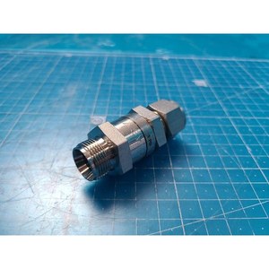 วาล์วกันกลับ Swagelok SS-CHS8-5 มือสอง ใช้ได้ทันที อะไหล่อุปกรณ์เซมิคอนดักเตอร์รุ่นเก่า - Product Image 3